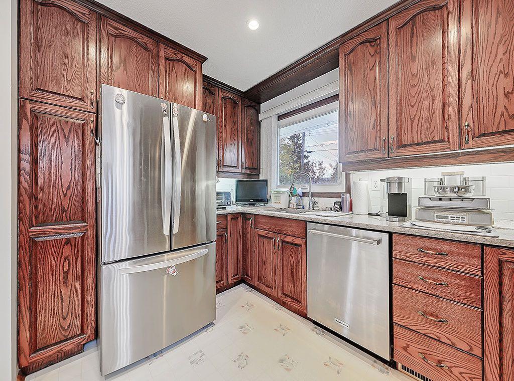 Picture for 9432 Almond Crescent SE