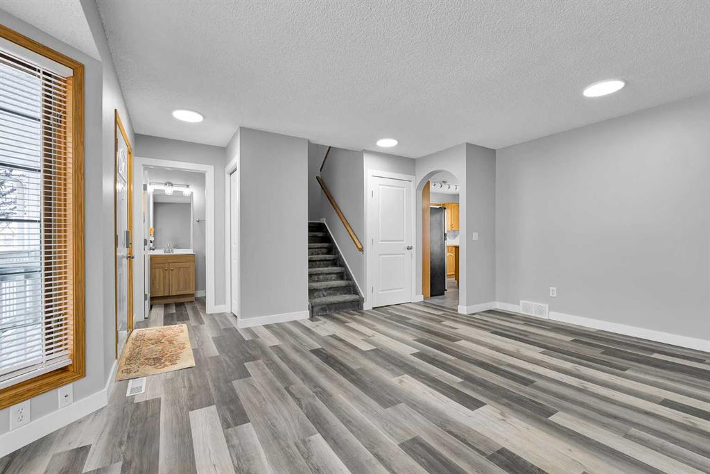 Picture for 1427 Erin Drive SE