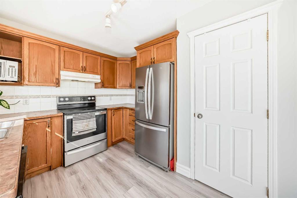 Picture for 47 Silver Creek Boulevard NW