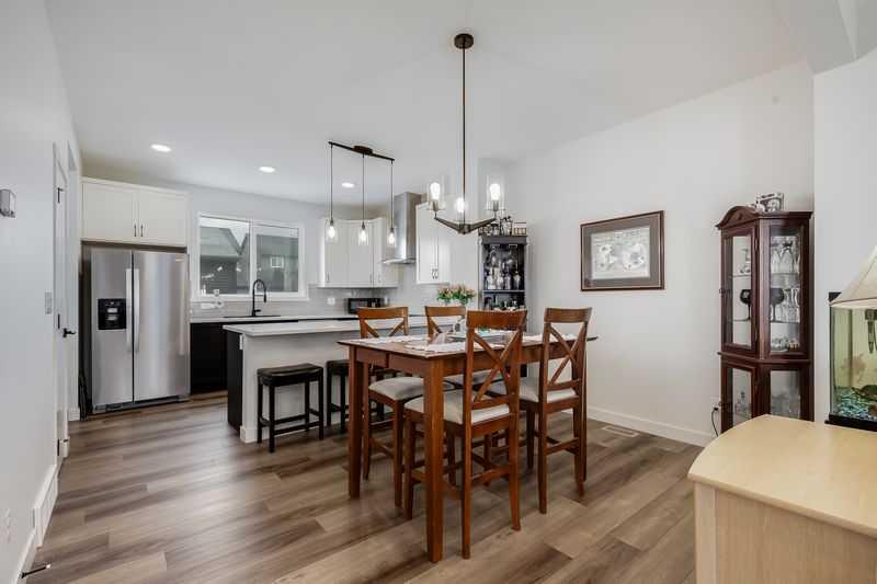 Picture for 100 Langwell Common SE