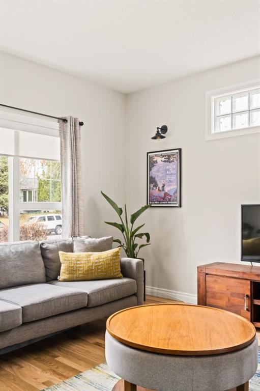 Picture for 3332 43 Street SW