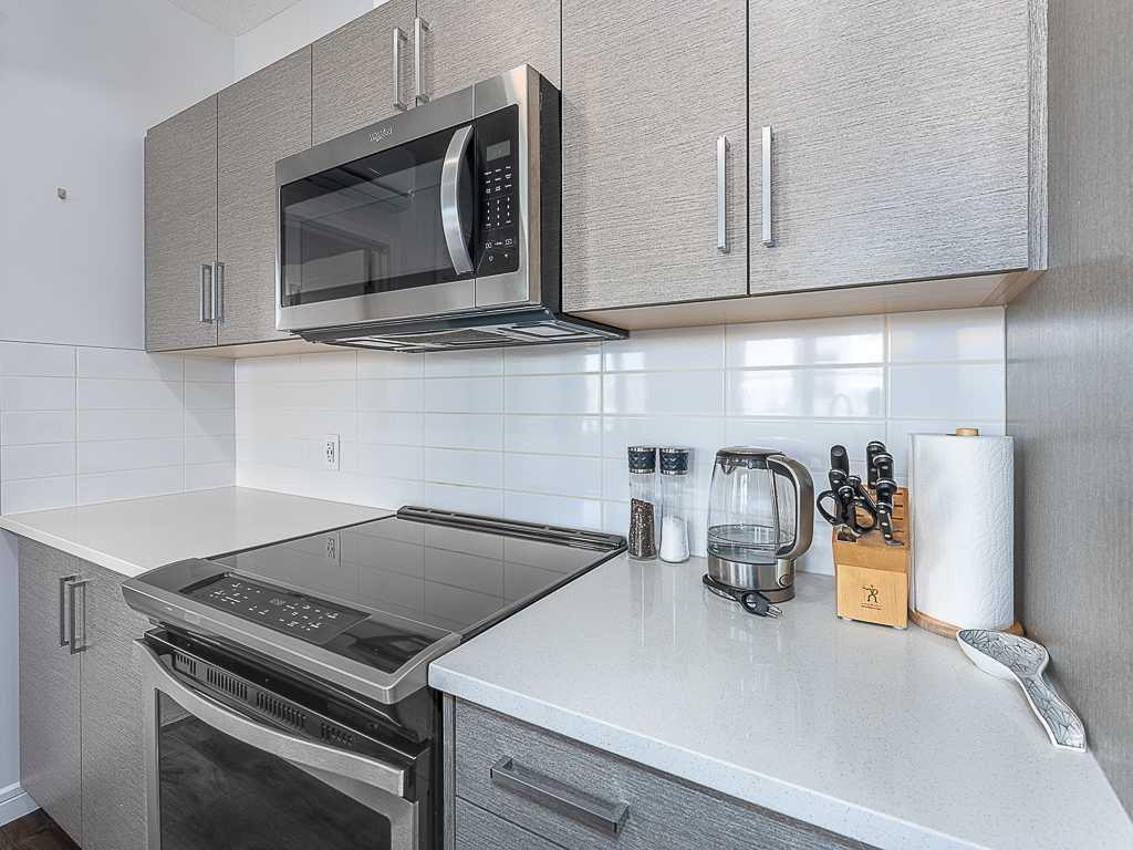 Picture for 1202, 80 Greenbriar Place NW