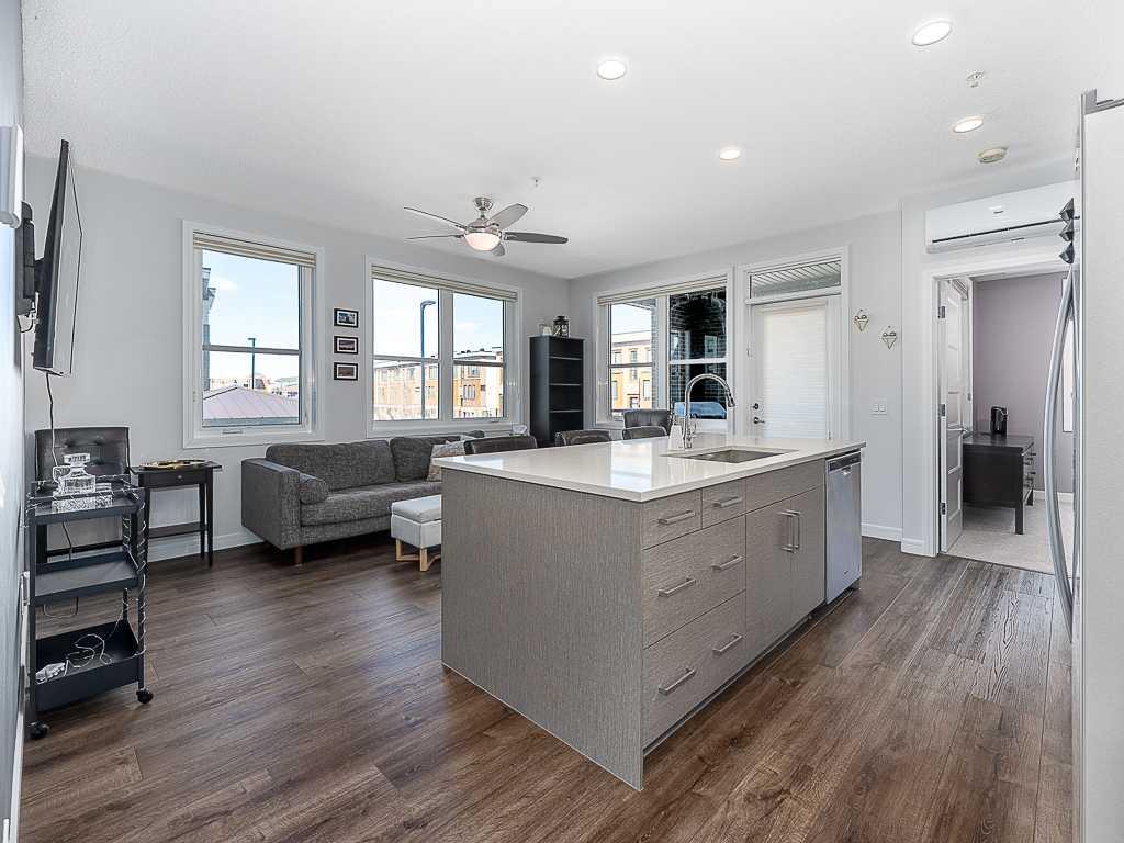 Picture for 1202, 80 Greenbriar Place NW