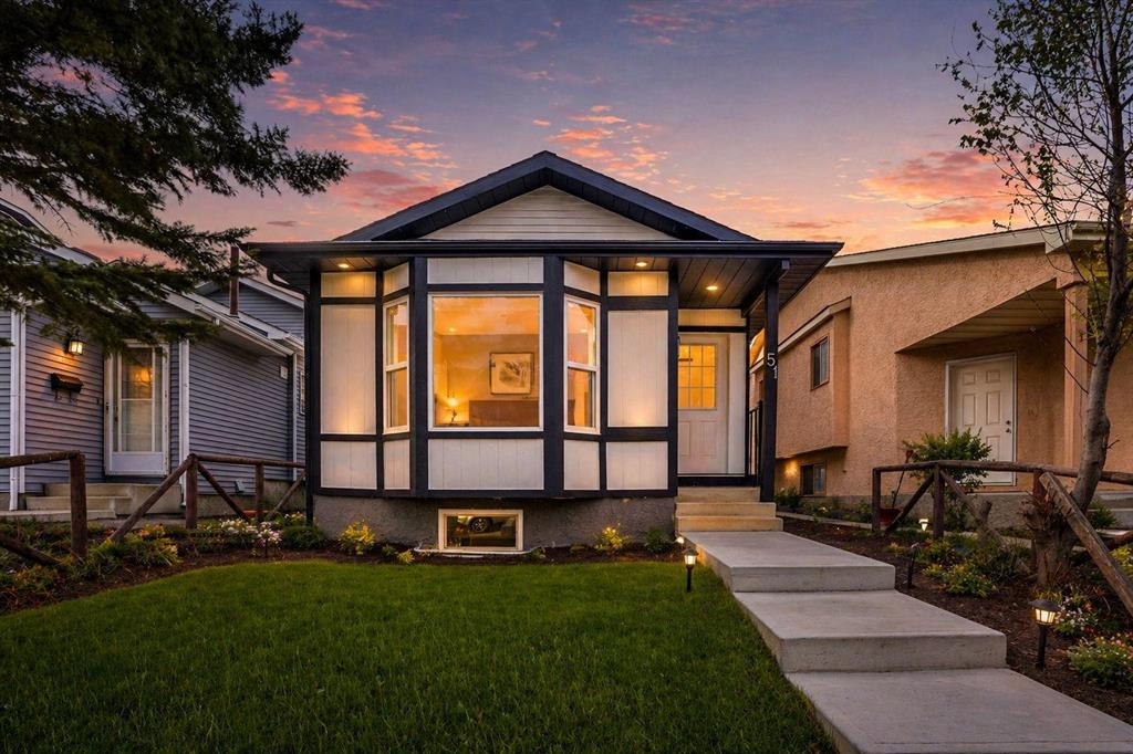 Picture for 51 Taraglen Road NE