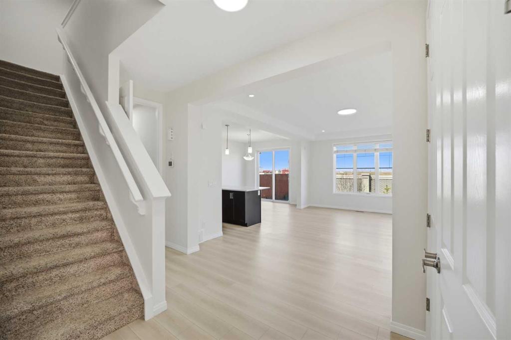 Picture for 193 Cityscape Gardens NE