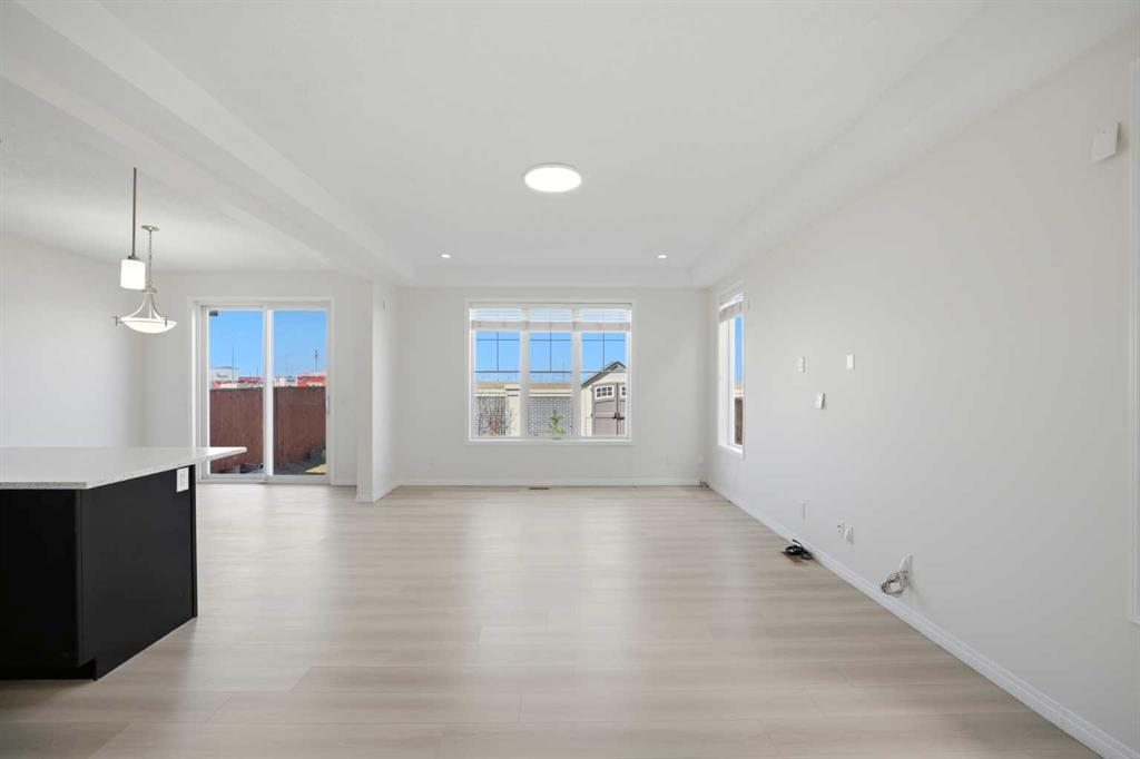 Picture for 193 Cityscape Gardens NE