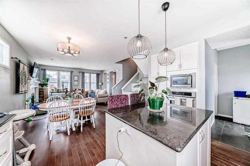 Picture for 404 Redstone Grove NE