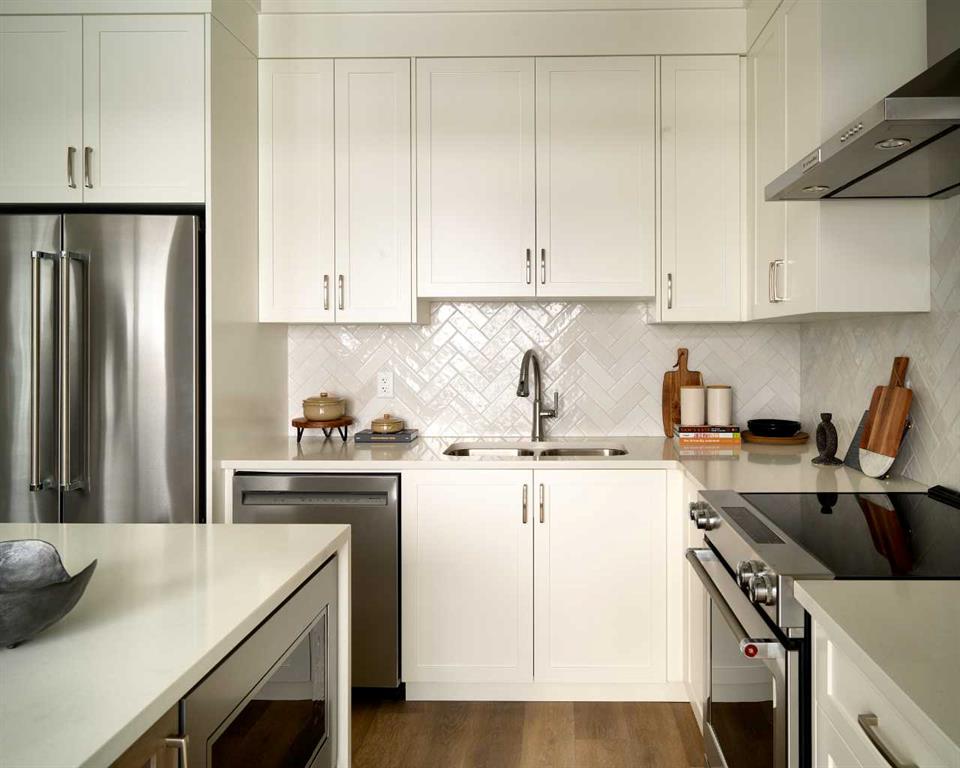 Picture for 6, 20830 Main Street SE