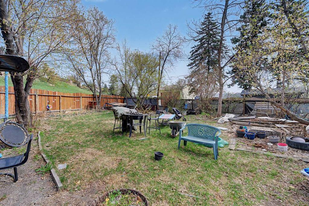 Picture for 7204 21A Street SE