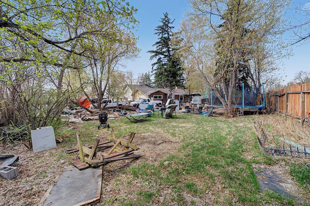 Picture for 7204 21A Street SE