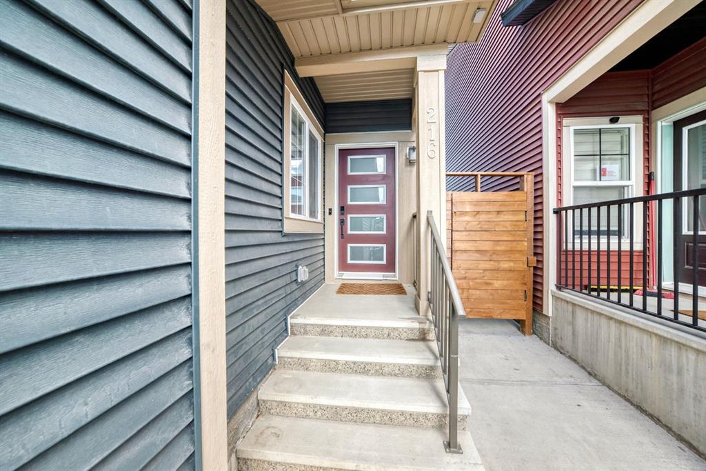 Picture for 216 Homestead Grove NE