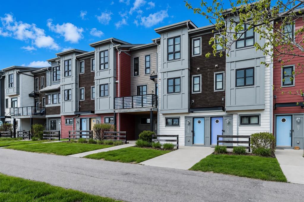 Picture for 105 Walden Common SE