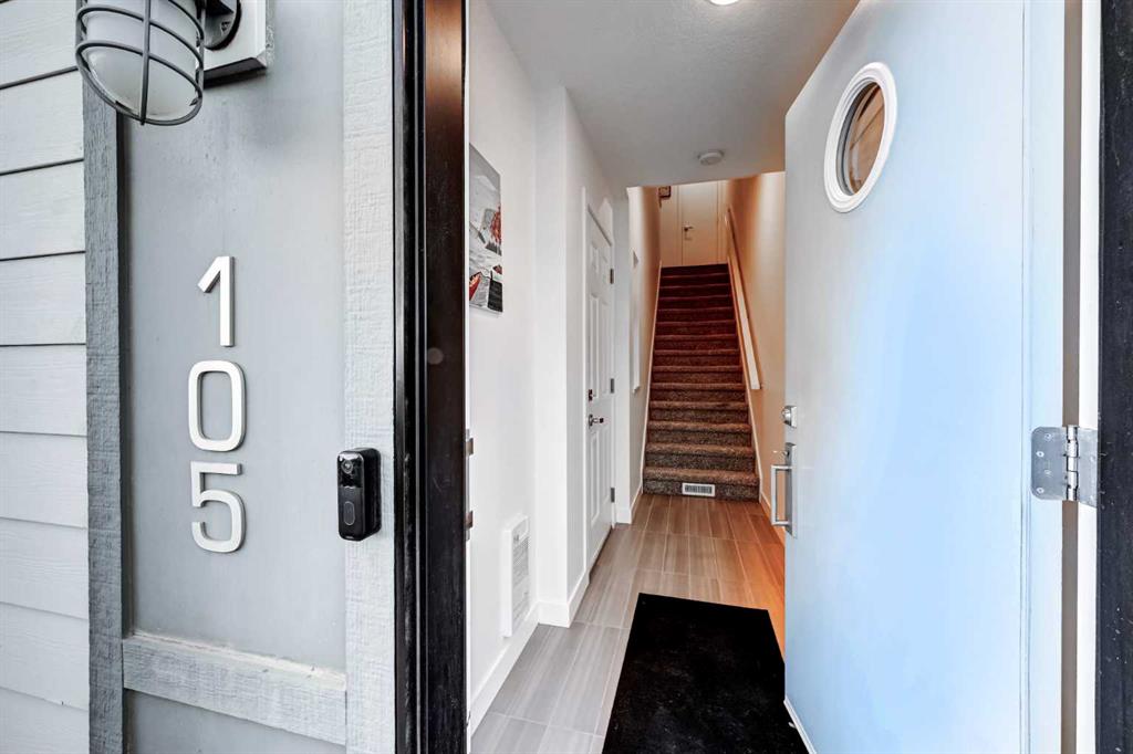 Picture for 105 Walden Common SE
