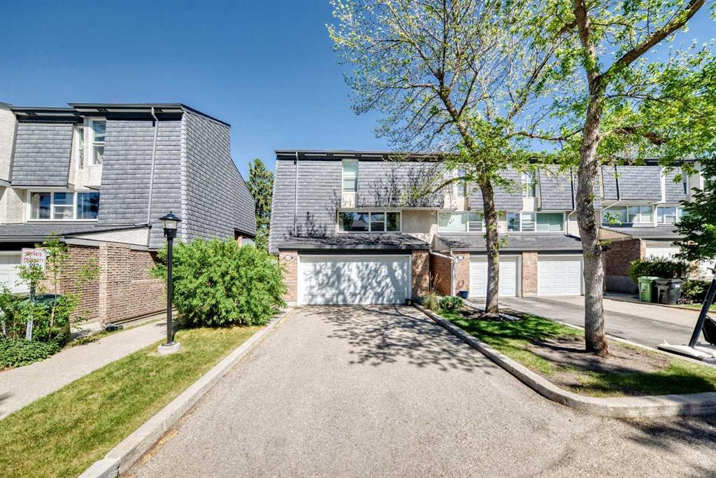 Picture for 400 Brae Glen Crescent SW