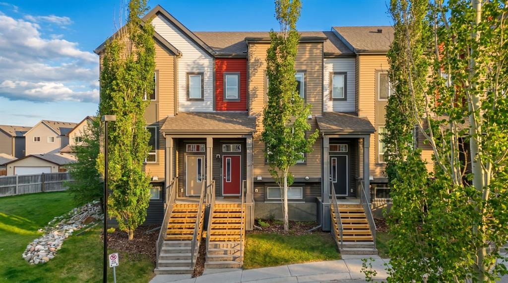 Picture for 131 Copperpond Row SE