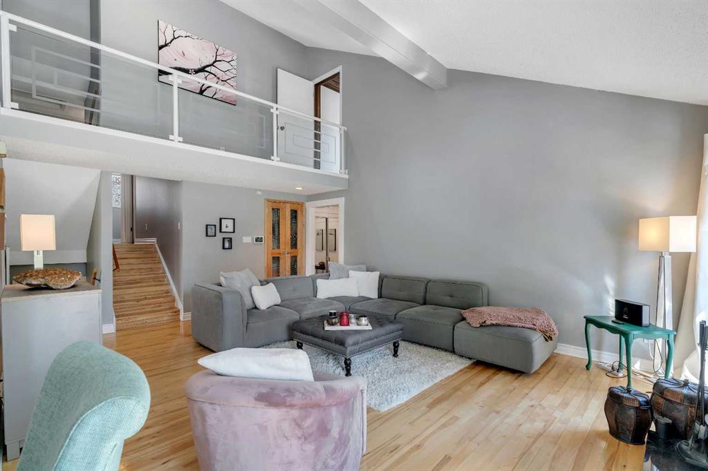 Picture for 12 Oakvale Place SW