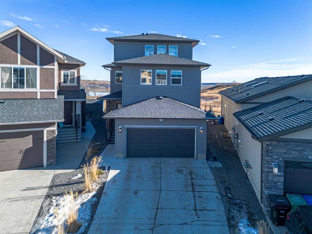 Picture for 68 Walcrest View SE