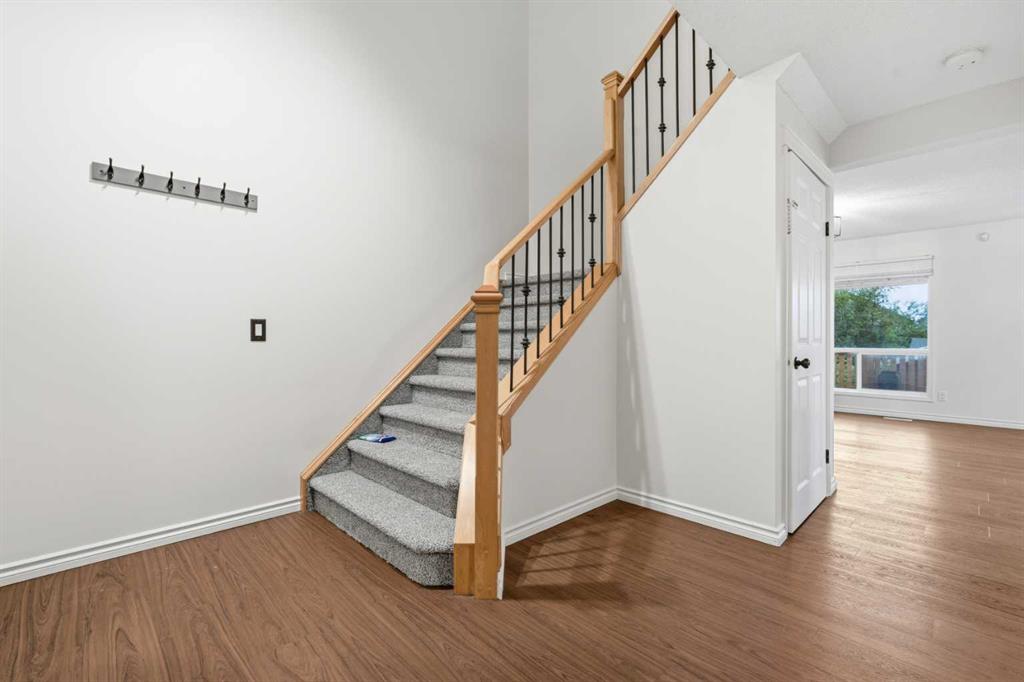 Picture for 46 Bridleglen Manor SW