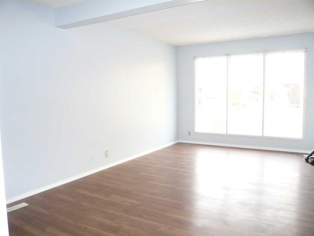 Picture for 250 Falmere Way NE
