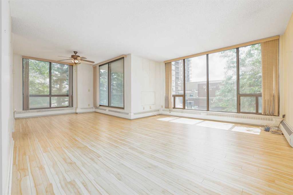 Picture for 208, 80 Point Mckay Crescent NW