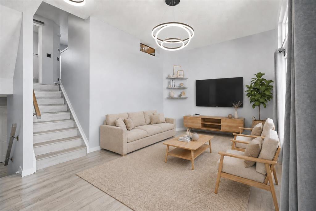 Picture for 337 Copperfield Boulevard SE