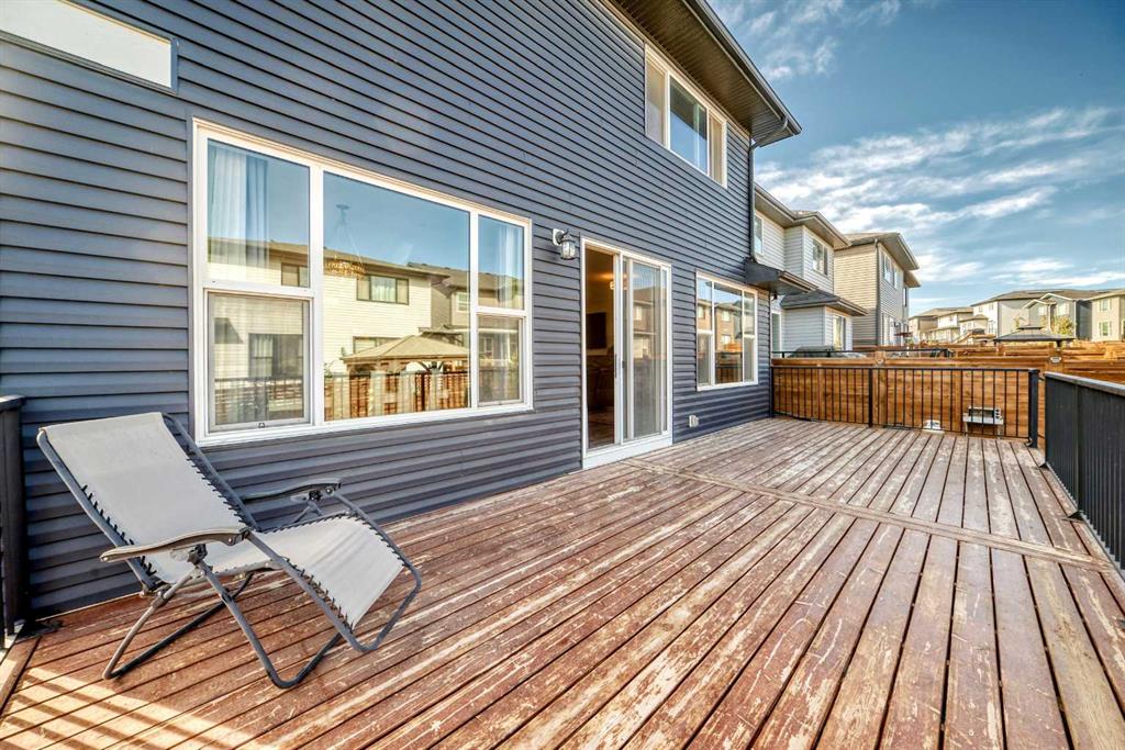 Picture for 113 Howse Mount NE https://www.cirrealty.ca/reb/creb/61/A2266561_15.jpg