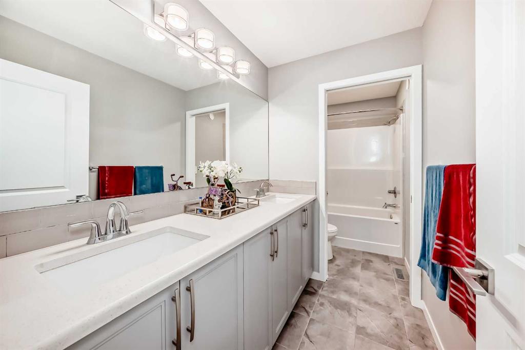Picture for 113 Howse Mount NE https://www.cirrealty.ca/reb/creb/61/A2266561_38.jpg