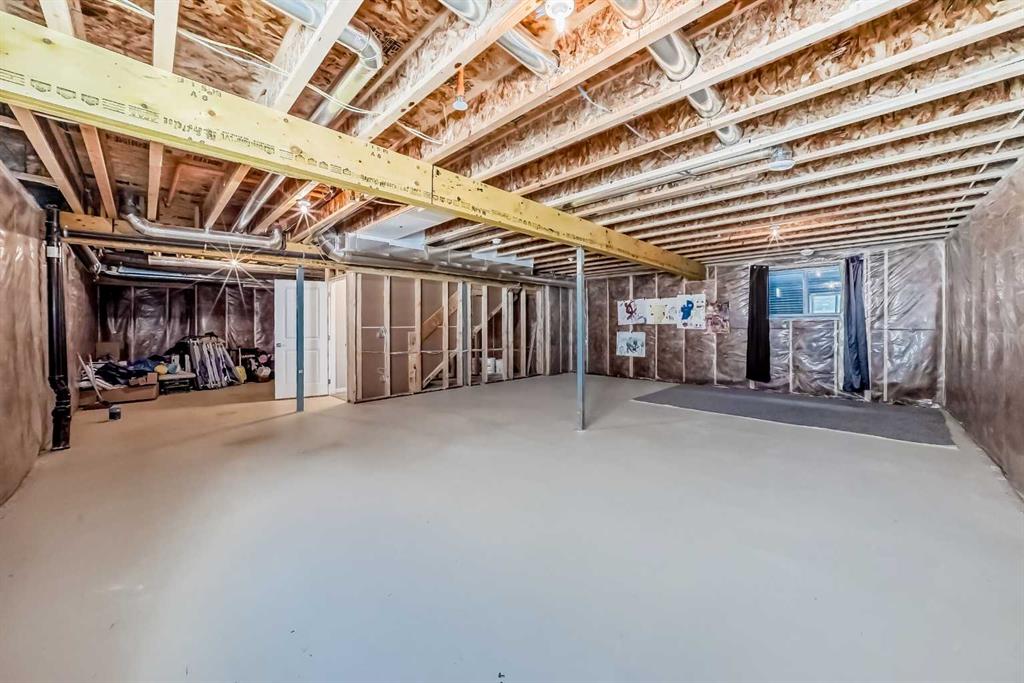 Picture for 113 Howse Mount NE https://www.cirrealty.ca/reb/creb/61/A2266561_42.jpg