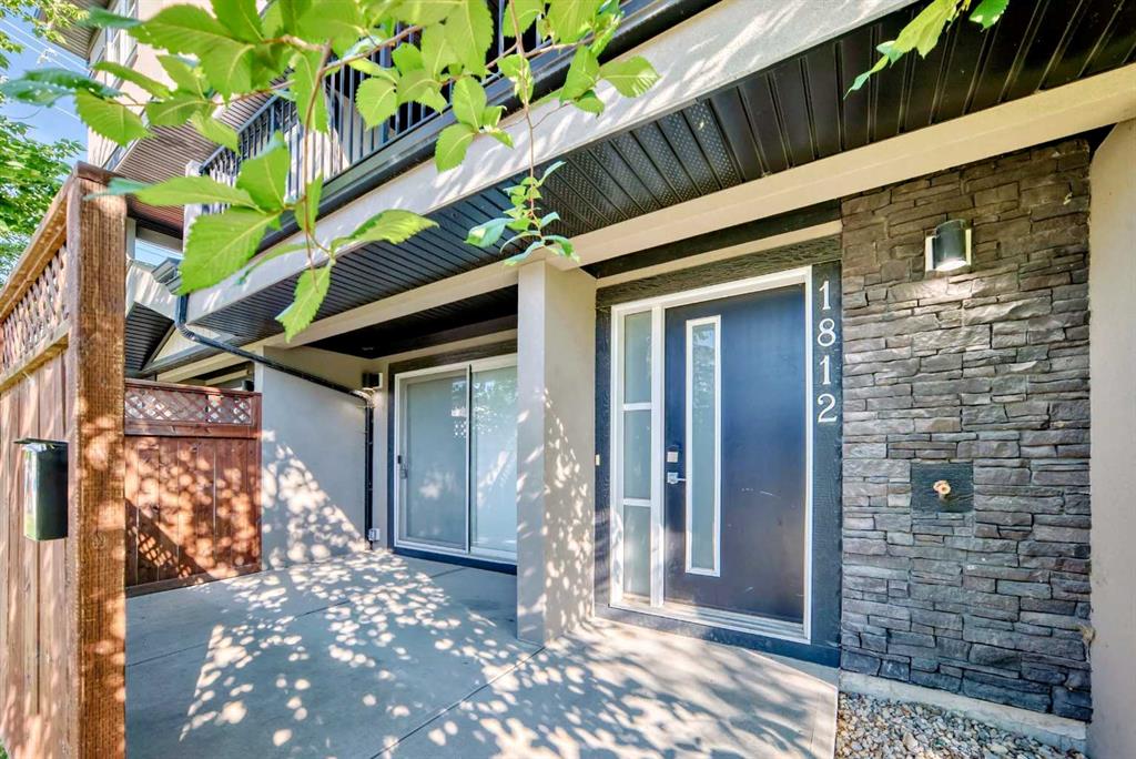 Picture for 1812 47 Street NW