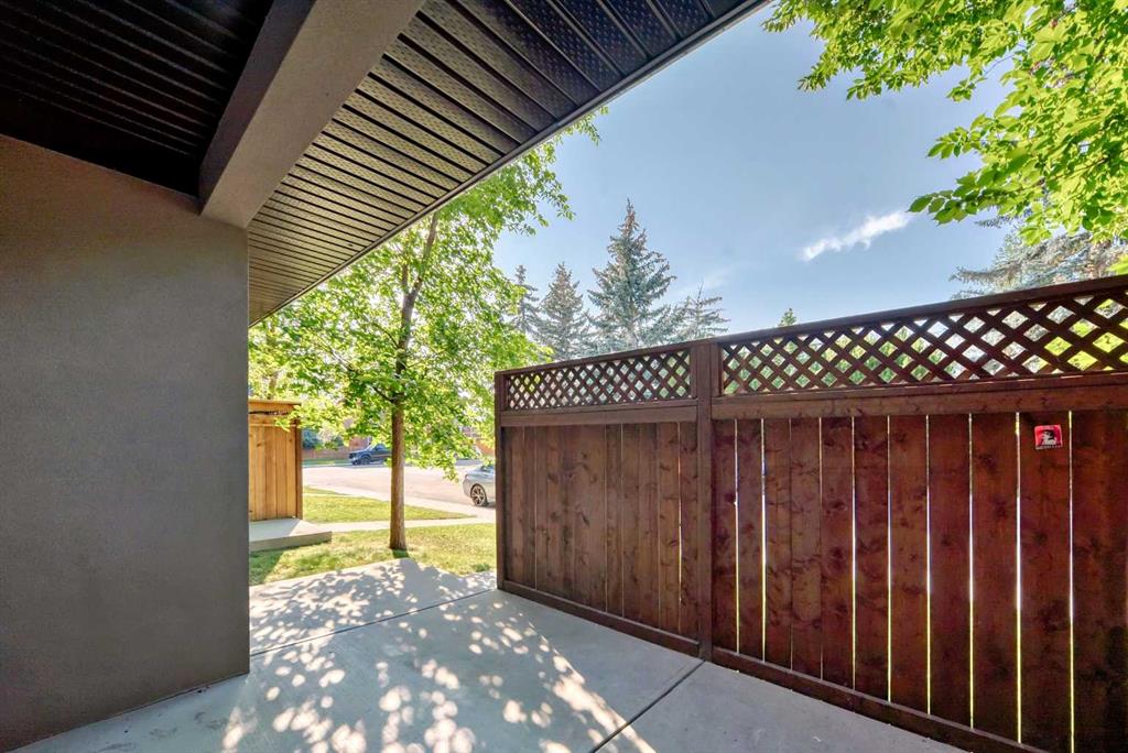 Picture for 1812 47 Street NW