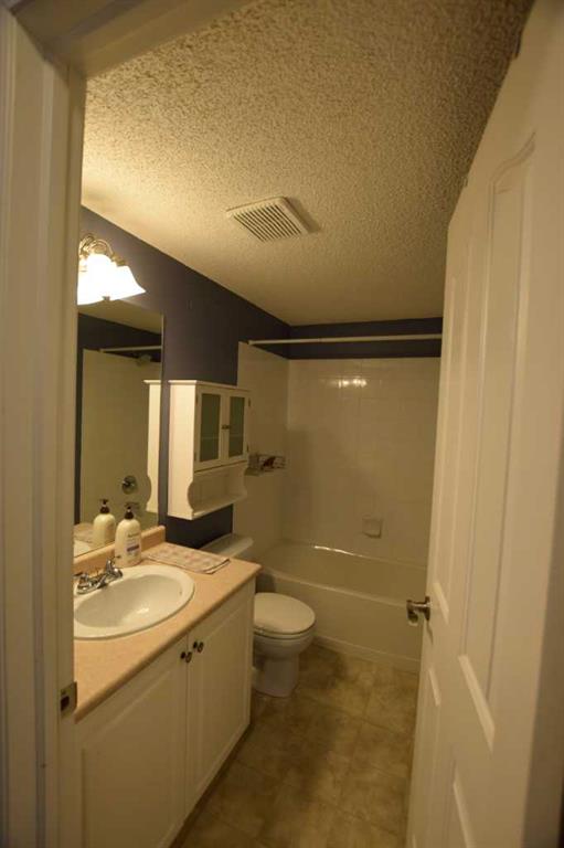 Picture for 4418, 4000 Somervale Court SW