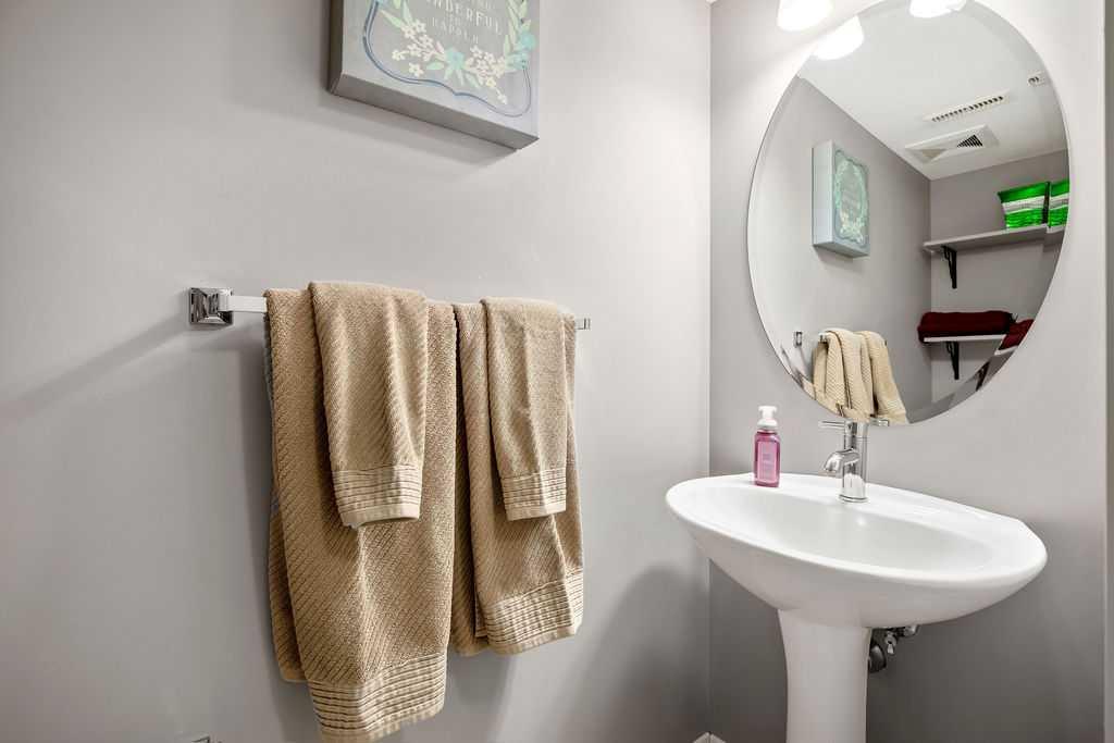 Picture for 114 Skyview Ranch Gardens NE