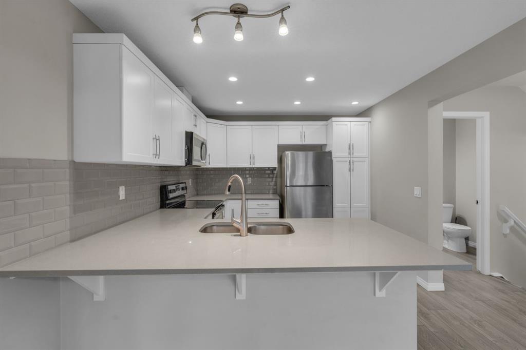 Picture for 309 Cityscape Court NE