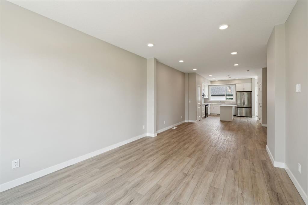 Picture for 3, 8911 6 Street SE