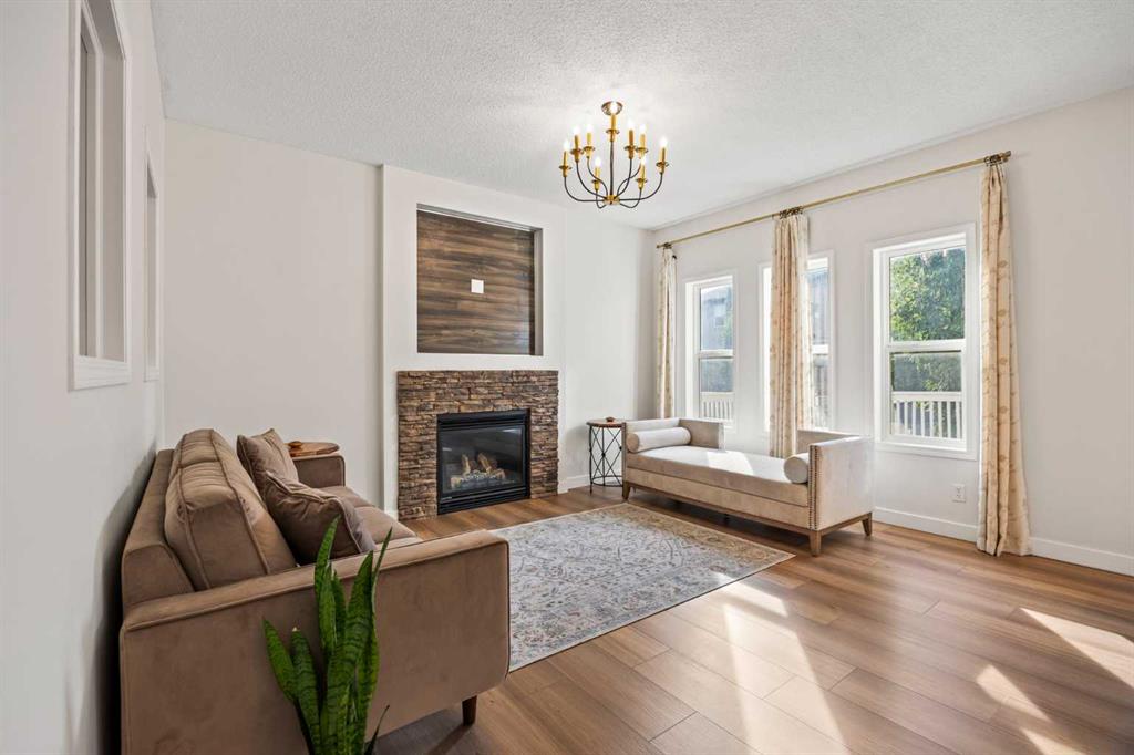 Picture for 366 Bridleridge View SW