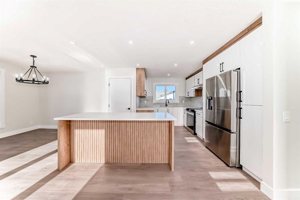 Picture for 116 Rundlecairn Rise NE