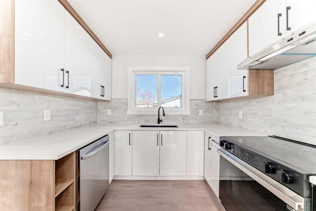 Picture for 116 Rundlecairn Rise NE