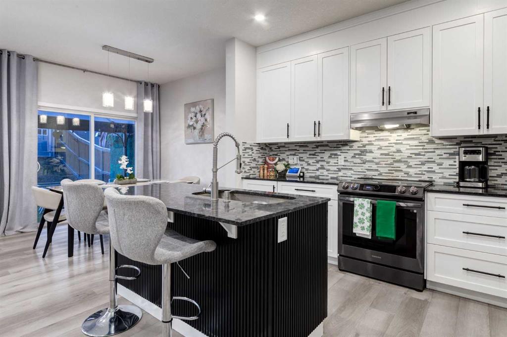 Picture for 110 SAGE BANK Grove NW