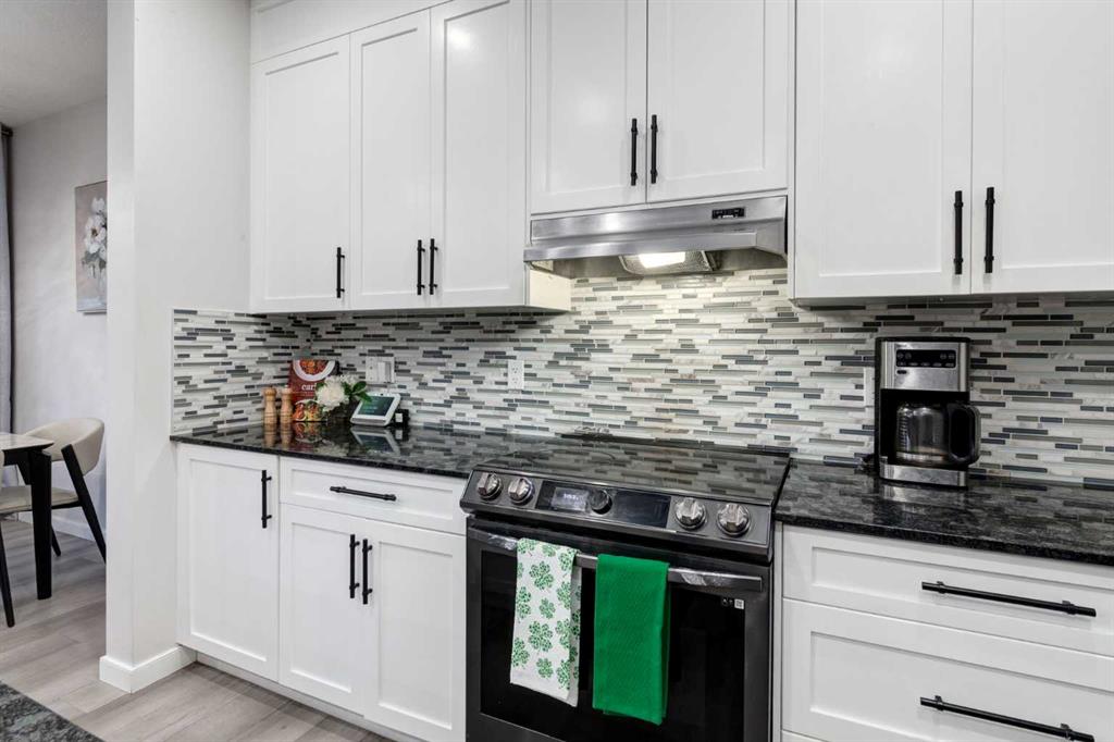 Picture for 110 SAGE BANK Grove NW