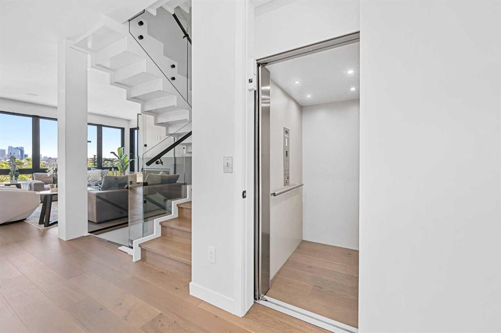 Picture for 120 13 Street NE