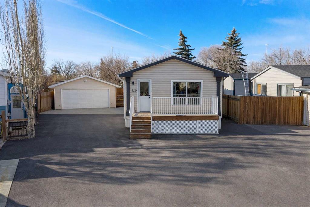 Picture for 220 Big Hill Place SE