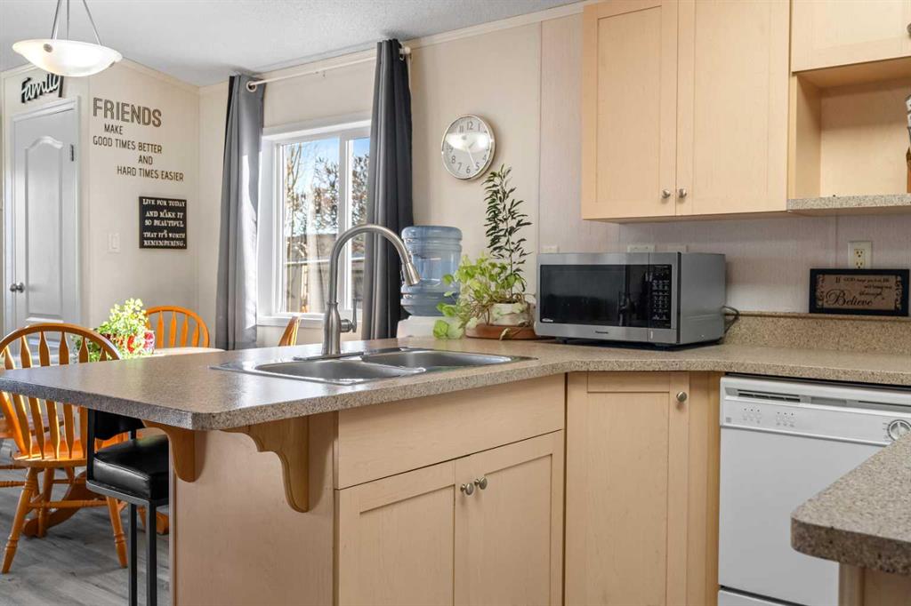 Picture for 220 Big Hill Place SE