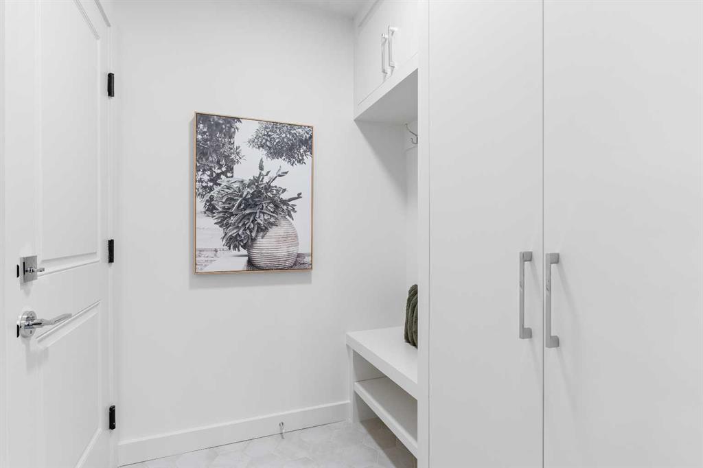 Picture for 1012 70 Avenue SW