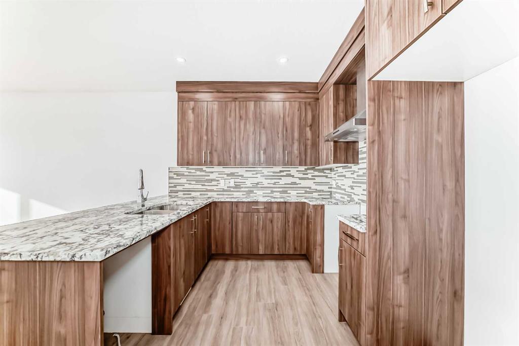 Picture for 132 Belvedere Park SE