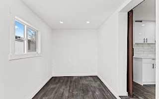 Picture for 57, 6724 17  SE