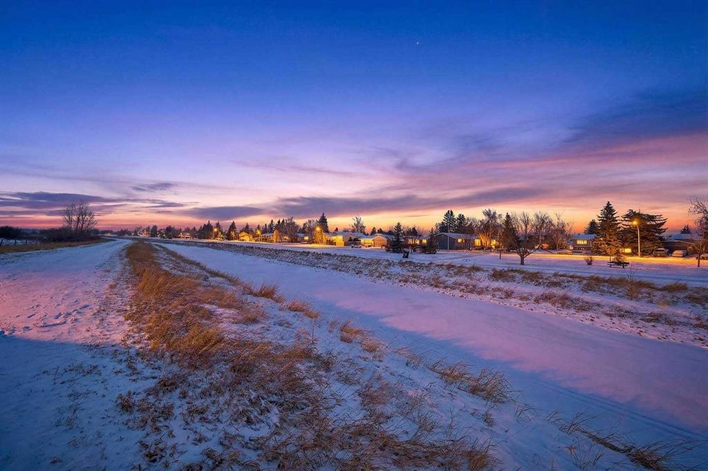 Picture for 13 Parklane Place 