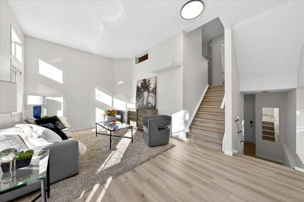 Picture for 11 Copperfield Court SE