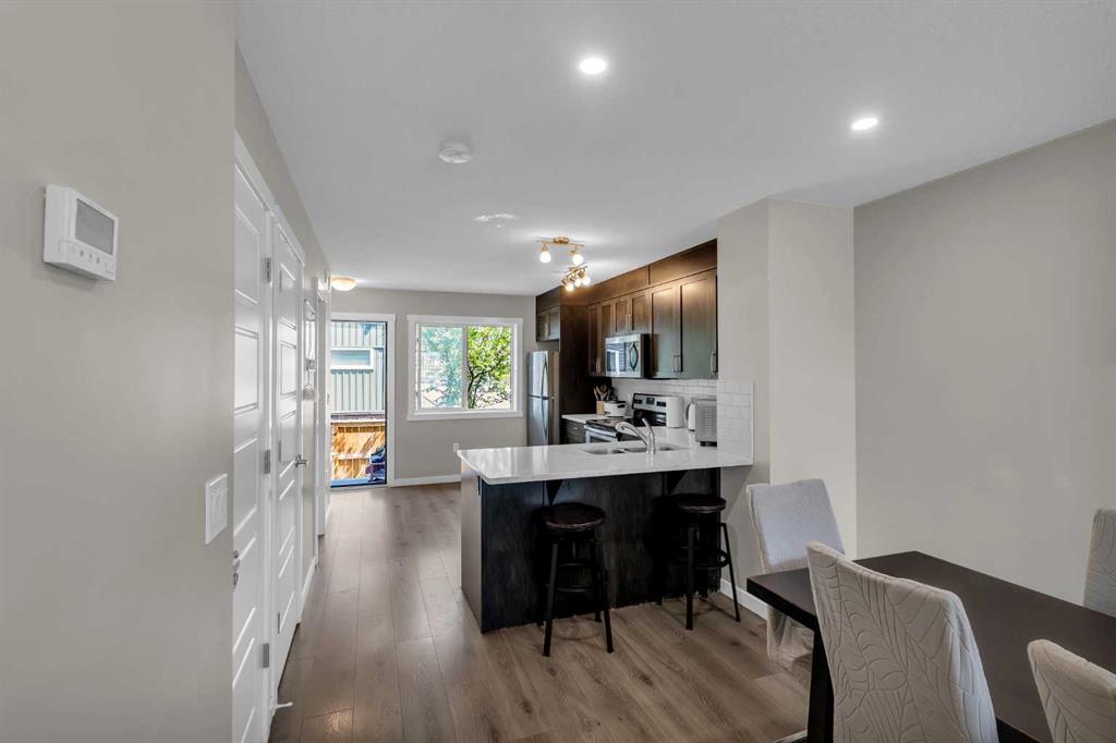 Picture for 142 Red Embers Gate NE