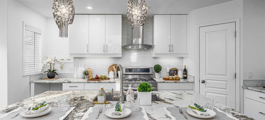 Picture for 5503 Strathcona Hill SW