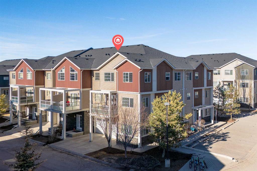 Picture for 405 Redstone View NE